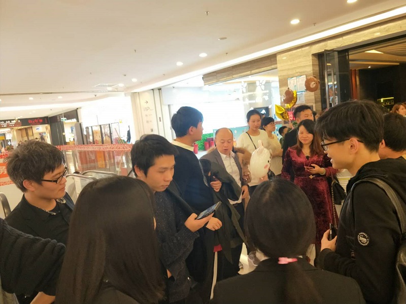 聚力膠粘體驗(yàn)海底撈