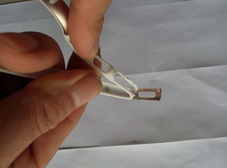 金屬零部件和難粘TPU用什么膠水,選用聚厲牌粘TPU快干膠水 金屬零部件和難粘TPU用什么膠水,選用聚厲牌粘TPU快干膠水