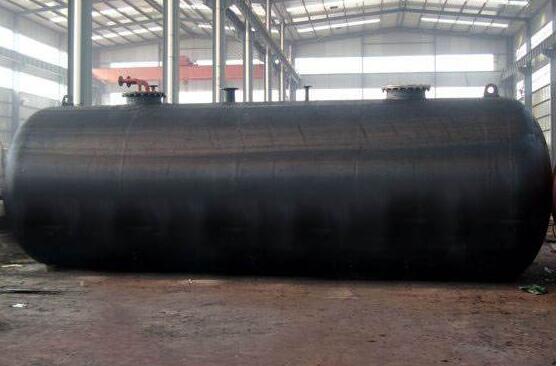 不銹鋼修補(bǔ)劑，修補(bǔ)臥式不銹鋼油罐漏油無(wú)需焊接