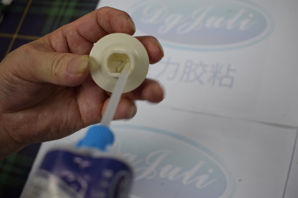 A+B管狀包裝改性丙烯酸ab膠操作方式